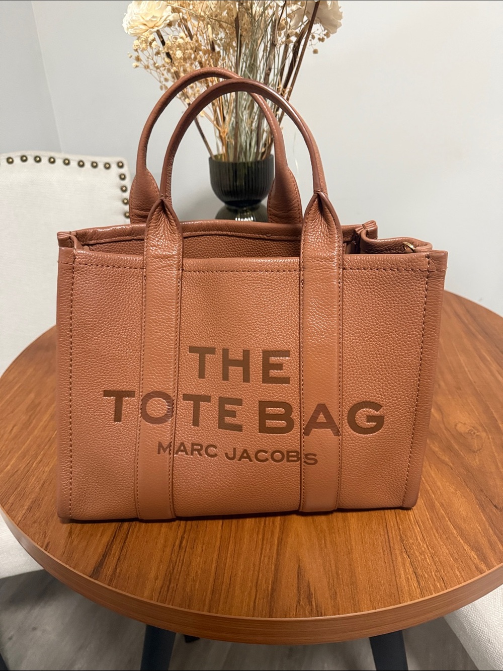 Marc Jacobs The Tote Bag in Tan Leather